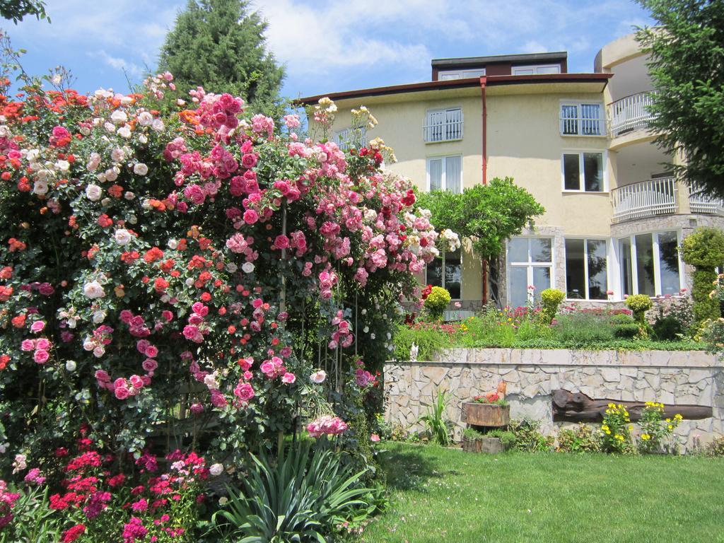 Guest House Bankya Luaran gambar