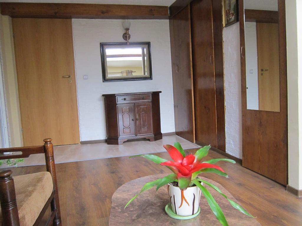 Guest House Bankya Luaran gambar