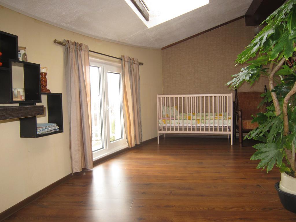 Guest House Bankya Luaran gambar
