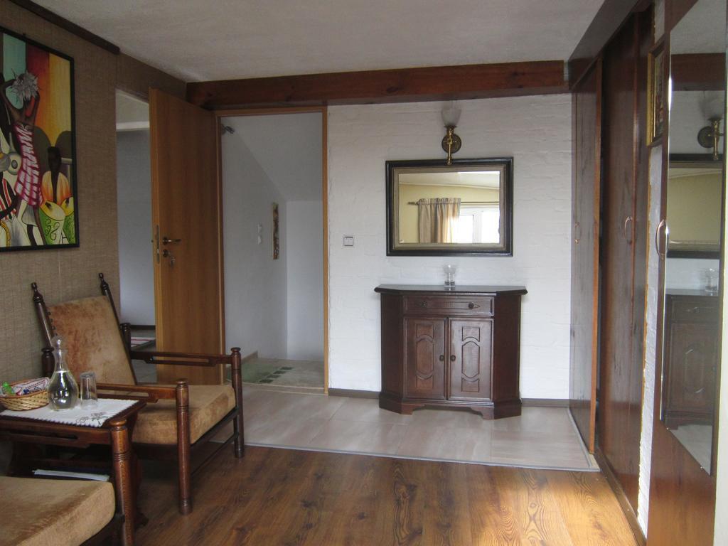 Guest House Bankya Luaran gambar